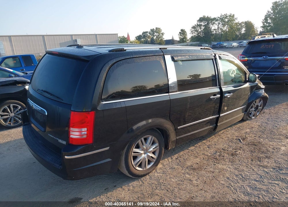 2010 CHRYSLER TOWN & COUNTRY LIMITED VIN: 2A4RR6DX5AR366870