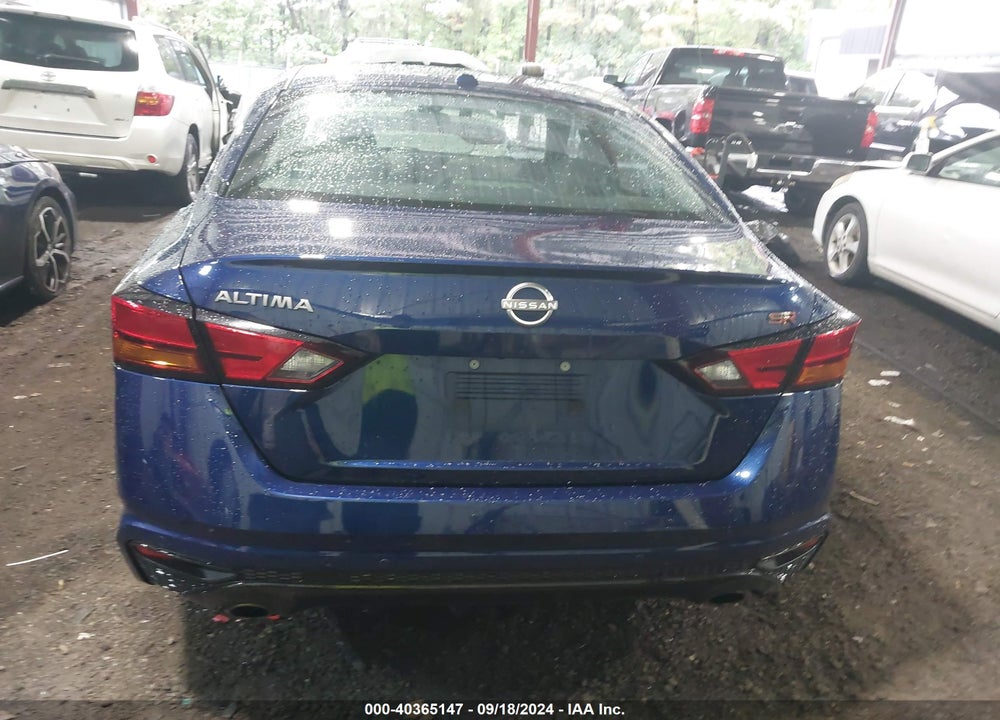 2023 NISSAN ALTIMA SR FWD VIN: 1N4BL4CV7PN397059