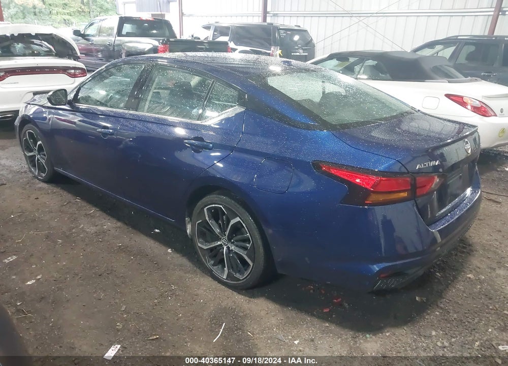 2023 NISSAN ALTIMA SR FWD VIN: 1N4BL4CV7PN397059