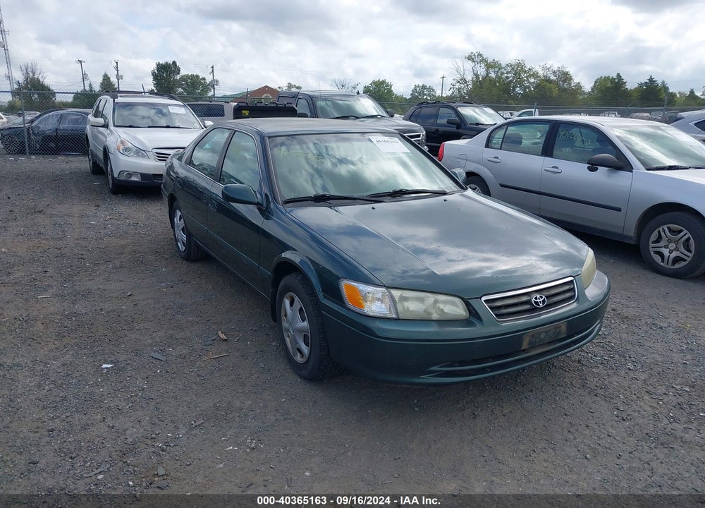 2001 TOYOTA CAMRY VIN: 4T1BG22K71U844783