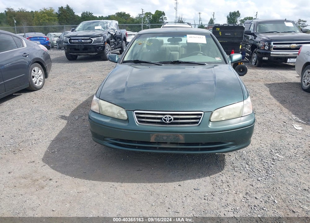 2001 TOYOTA CAMRY VIN: 4T1BG22K71U844783