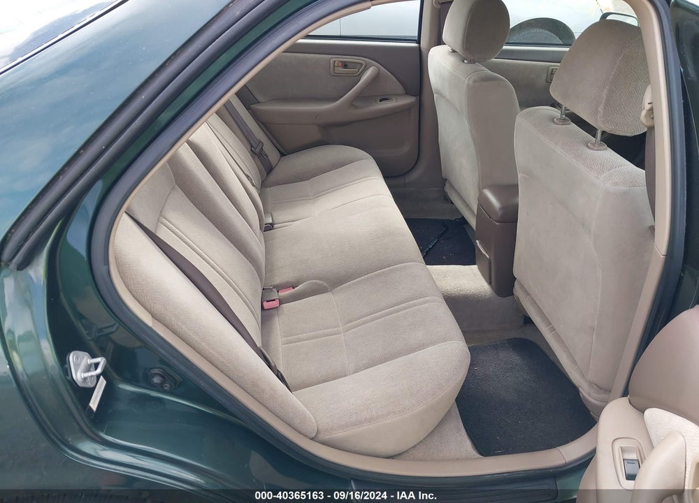2001 TOYOTA CAMRY VIN: 4T1BG22K71U844783