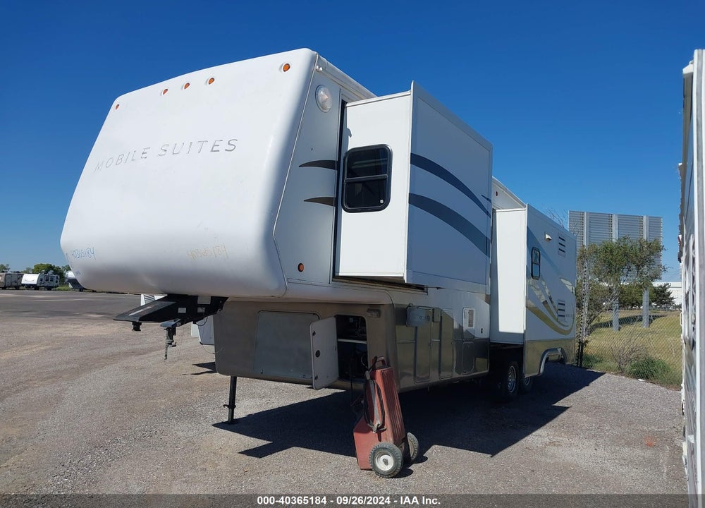 2005 DOUBLETREE MOBILE SUITES VIN: 5KEFA312151001718