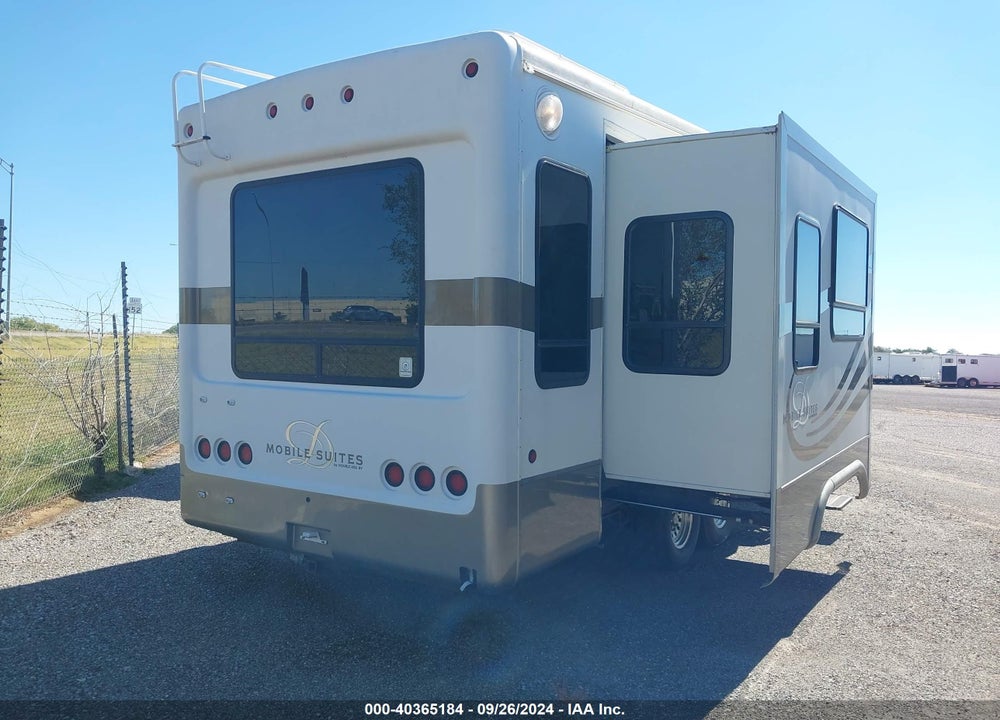 2005 DOUBLETREE MOBILE SUITES VIN: 5KEFA312151001718