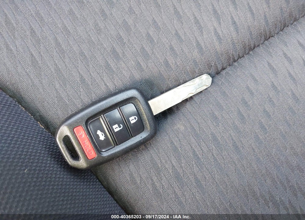 2014 HONDA CIVIC LX VIN: 19XFB2F5XEE006616