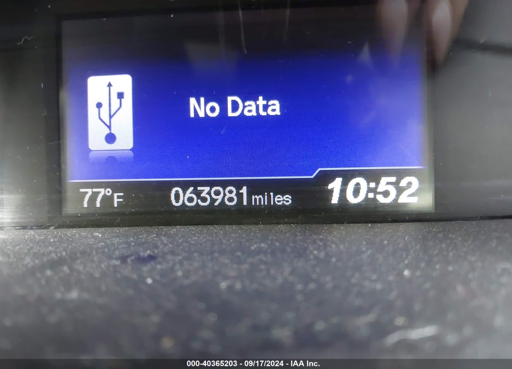 2014 HONDA CIVIC LX VIN: 19XFB2F5XEE006616