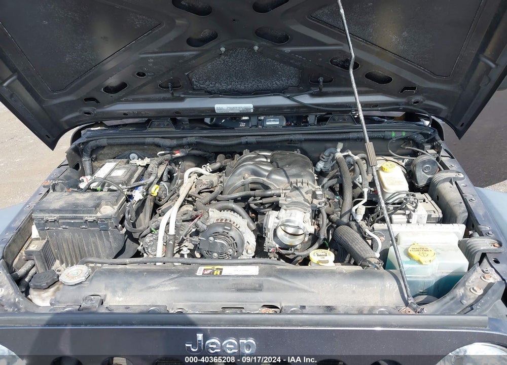 2016 JEEP WRANGLER UNLIMITED SPORT VIN: 1C4BJWDG3GL234125