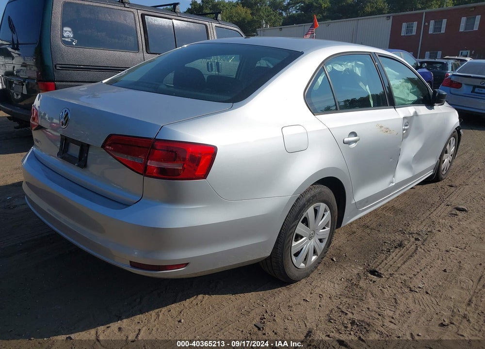 2015 VOLKSWAGEN JETTA 2.0L S VIN: 3VW2K7AJ2FM316442