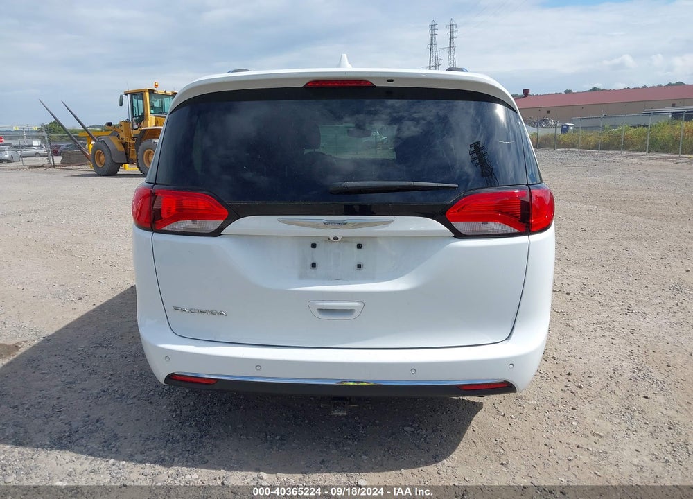 2017 CHRYSLER PACIFICA TOURING L PLUS VIN: 2C4RC1EG9HR541429