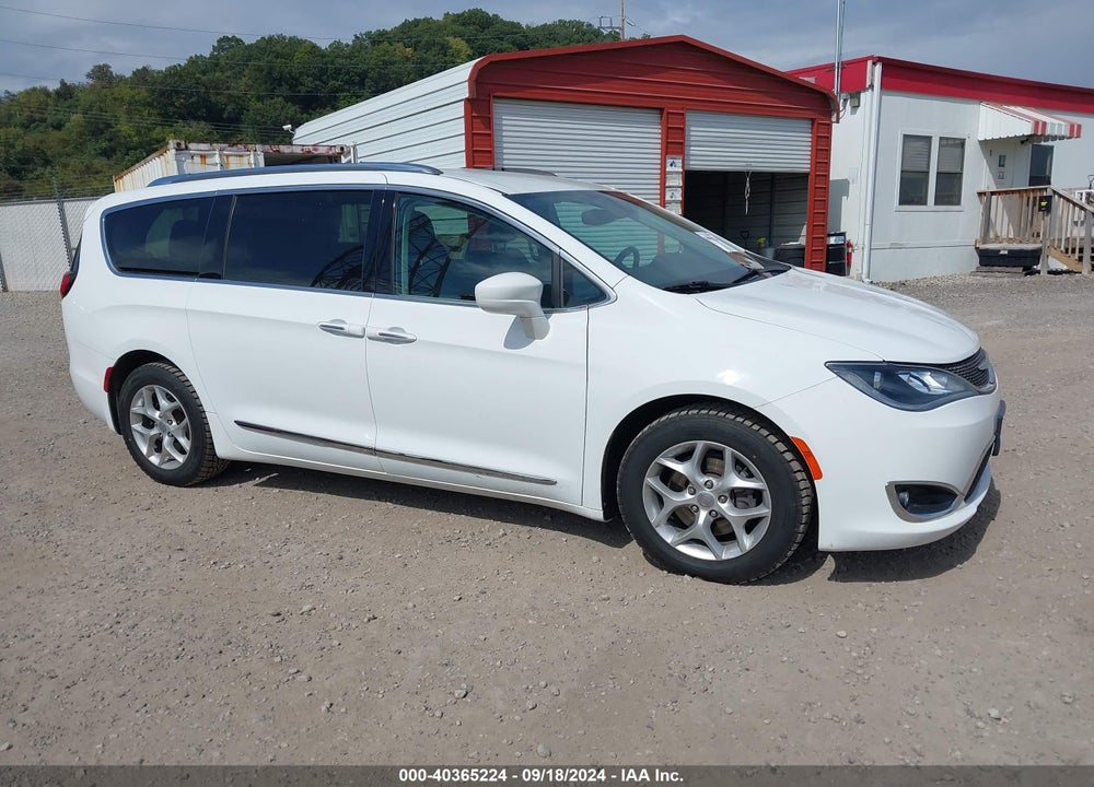 2017 CHRYSLER PACIFICA TOURING L PLUS VIN: 2C4RC1EG9HR541429