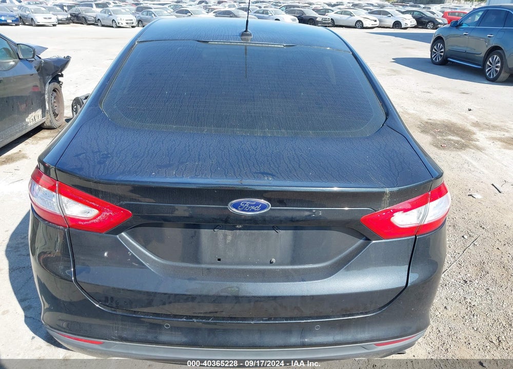 2015 FORD FUSION SE VIN: 1FA6P0HD8F5111779