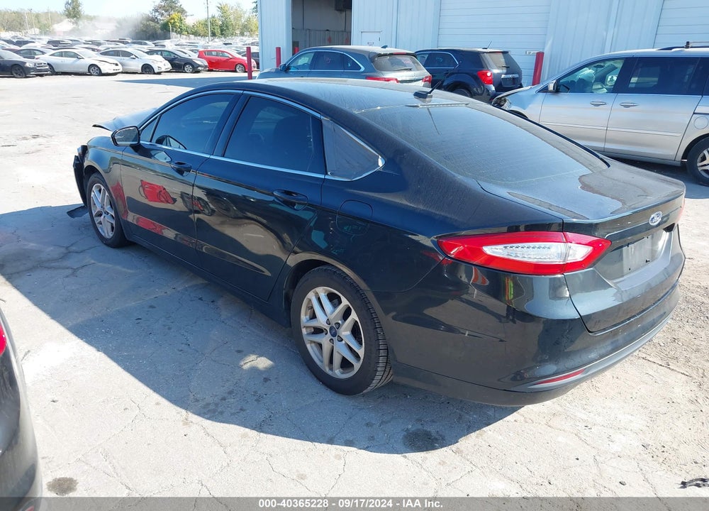2015 FORD FUSION SE VIN: 1FA6P0HD8F5111779