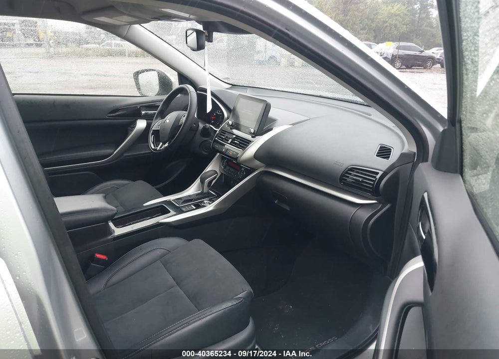 2024 MITSUBISHI ECLIPSE CROSS VIN: JA4ATWAA1RZ018368