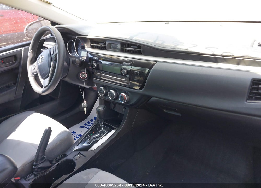 2015 TOYOTA COROLLA L VIN: 5YFBURHE6FP364293