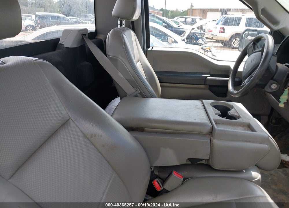 2016 FORD F-150 XL VIN: 1FTMF1C89GKD85323