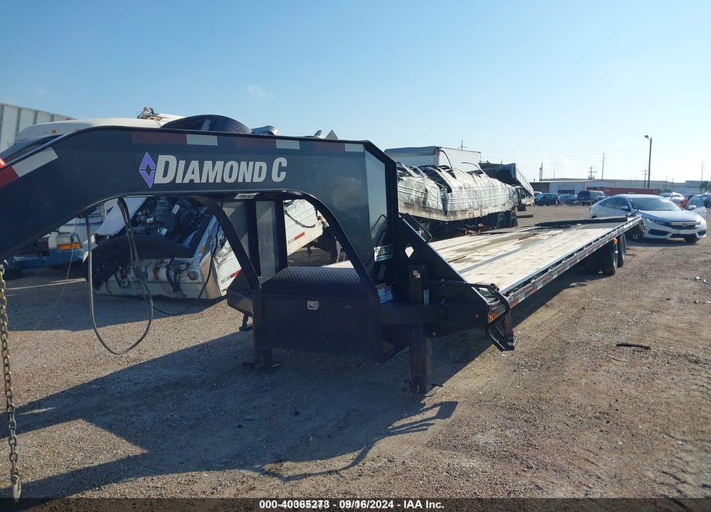 2019 ROADCLIPPER DIAMOND TRAILER VIN: 46UFU4025K1208192