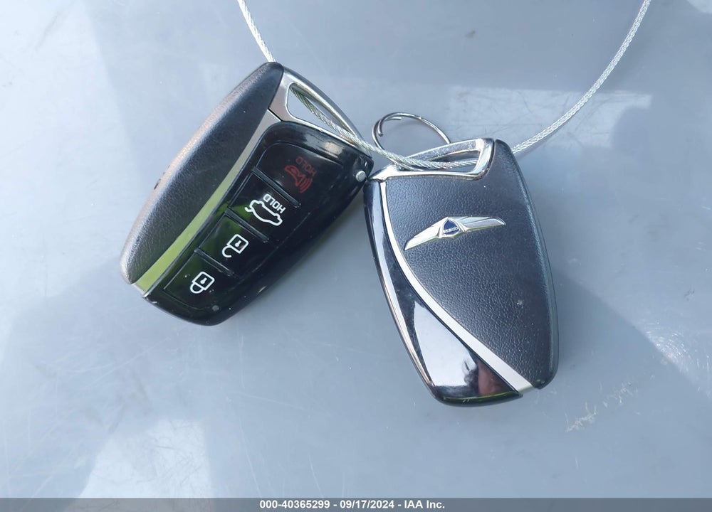 2016 HYUNDAI GENESIS 3.8 VIN: KMHGN4JEXGU106181