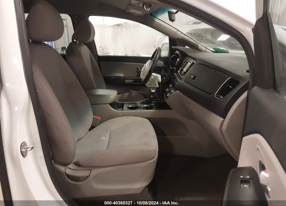 2020 KIA SEDONA LX VIN: KNDMB5C17L6613814