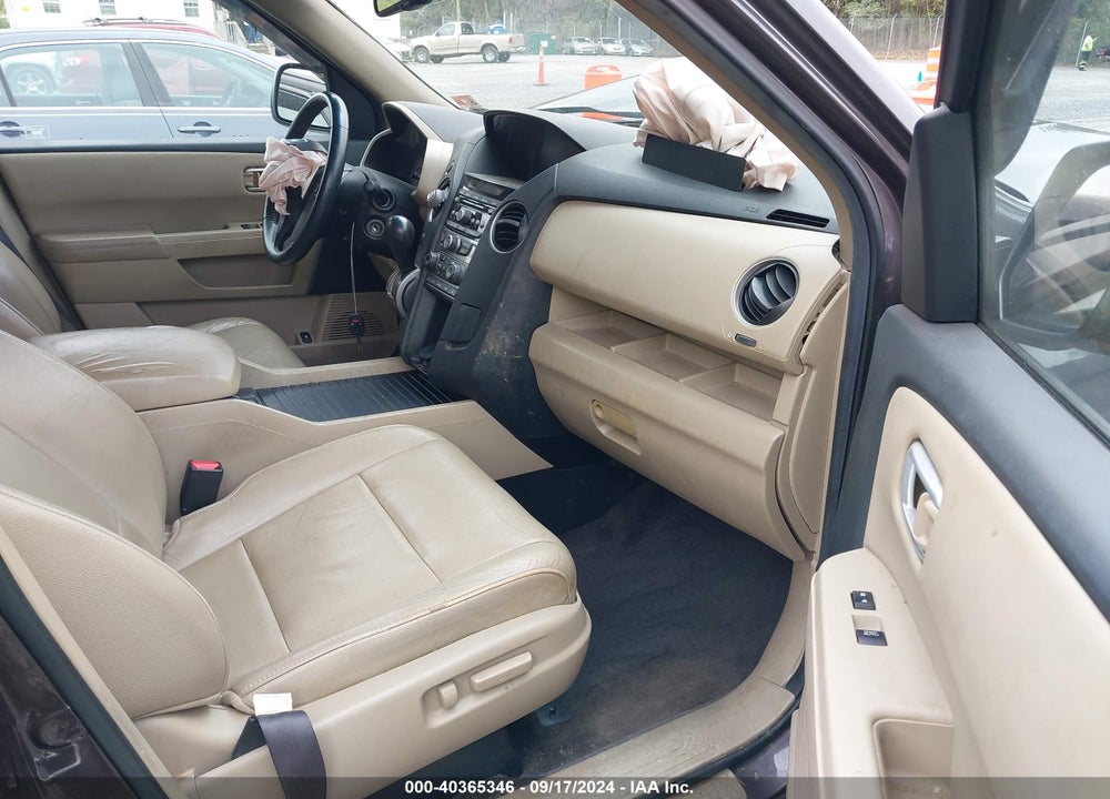 2012 HONDA PILOT EX-L VIN: 5FNYF4H59CB056095
