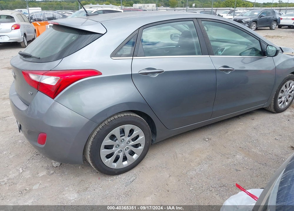 2017 HYUNDAI ELANTRA GT VIN: KMHD35LH4HU377762