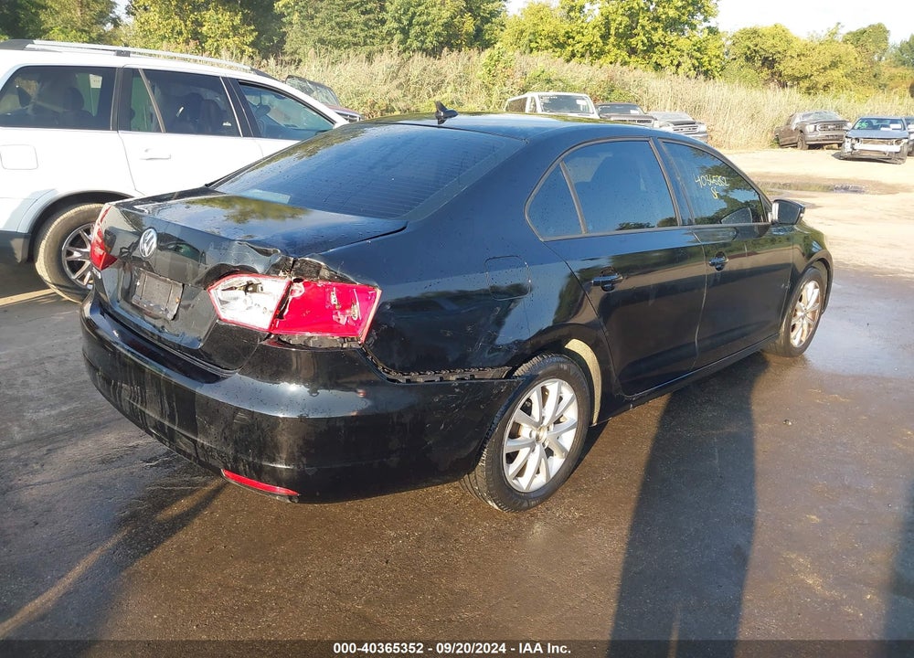 2012 VOLKSWAGEN JETTA 2.5L SE VIN: 3VWDP7AJ1CM324974