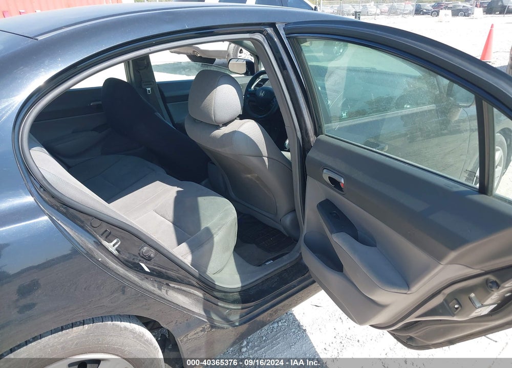 2008 HONDA CIVIC LX VIN: 1HGFA16598L018492