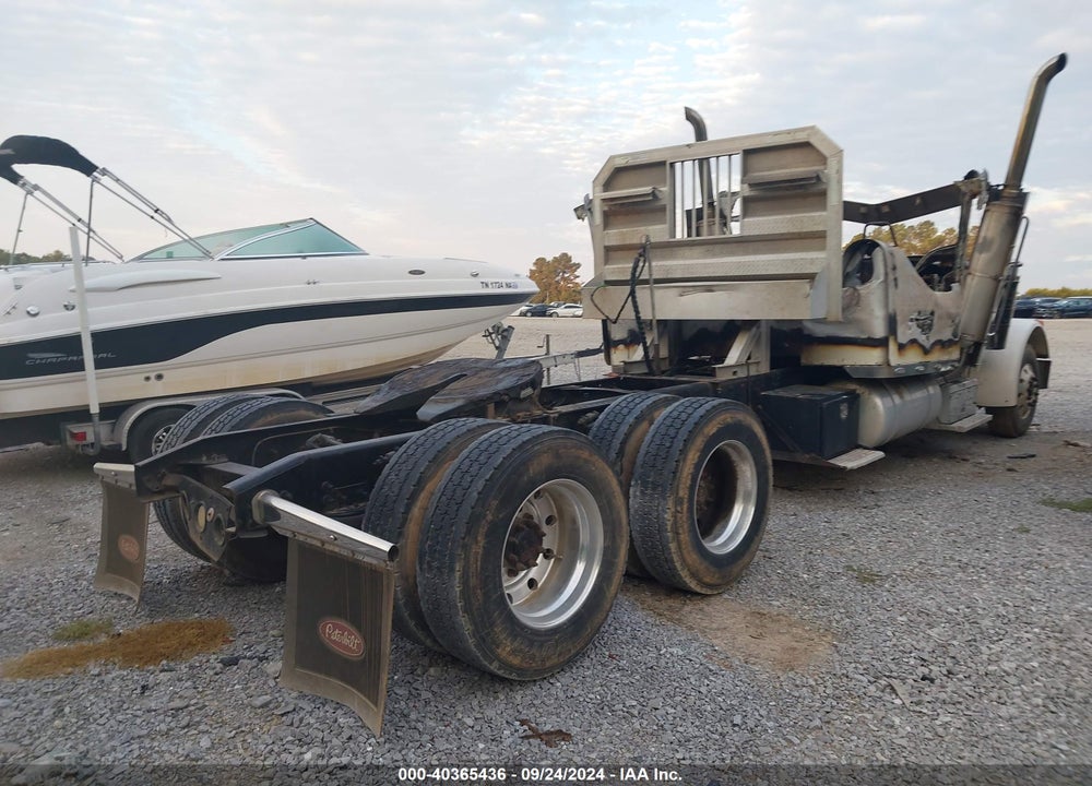 1995 PETERBILT 379 VIN: 1XP5D69X7SN390984