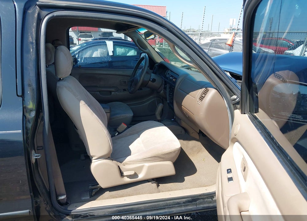 2004 TOYOTA TACOMA PRERUNNER V6 VIN: 5TEGN92N14Z402046