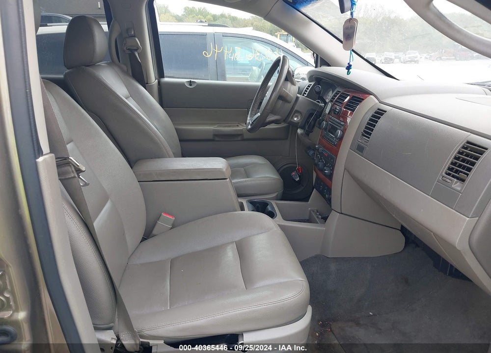 2006 DODGE DURANGO SLT VIN: 1D4HB48266F130948