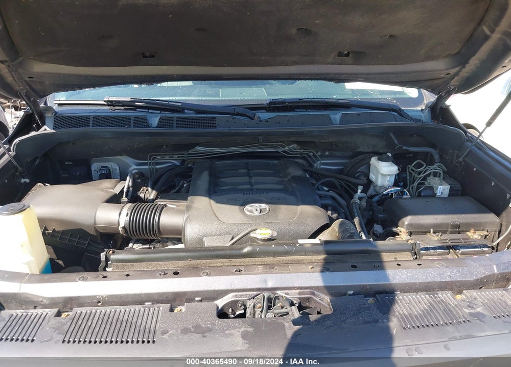 2014 TOYOTA TUNDRA SR5 5.7L V8 VIN: 5TFUW5F14EX329344