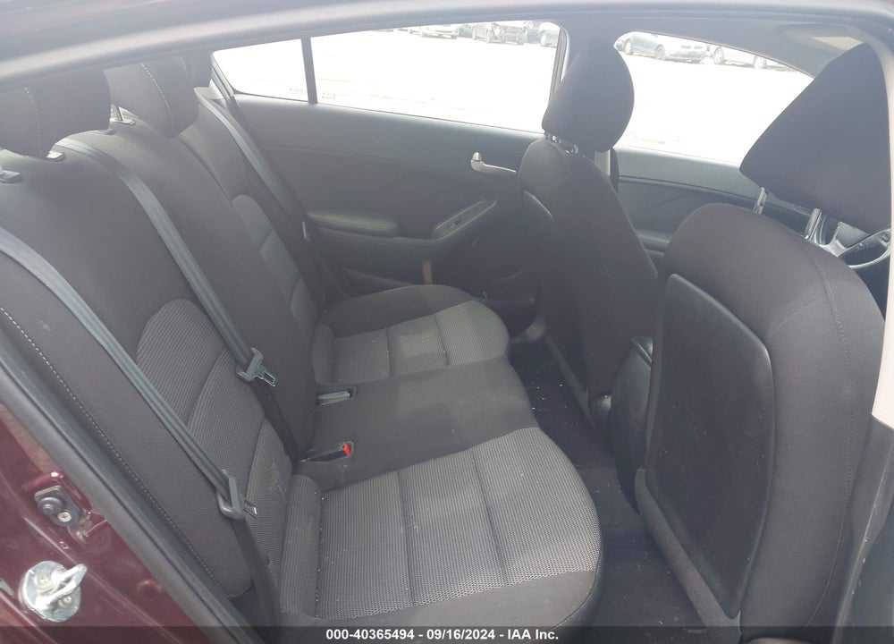 2017 KIA FORTE LX VIN: 3KPFK4A7XHE063021