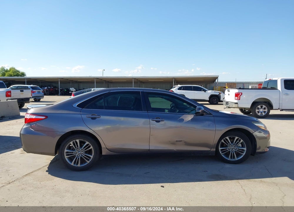 2017 TOYOTA CAMRY SE VIN: 4T1BF1FK7HU646996