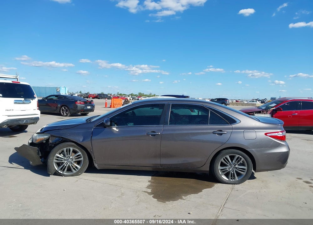 2017 TOYOTA CAMRY SE VIN: 4T1BF1FK7HU646996