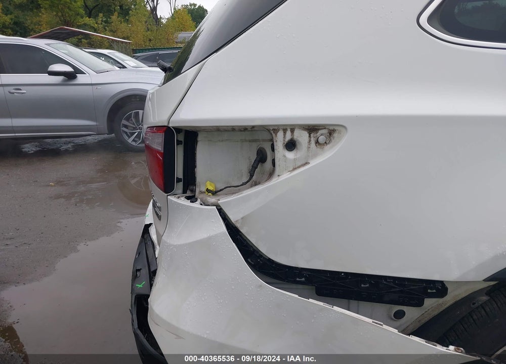 2016 HYUNDAI SANTA FE LIMITED VIN: KM8SRDHF6GU132516