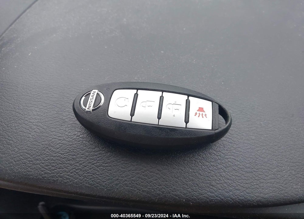 2018 NISSAN KICKS SV VIN: 3N1CP5CU8JL532494