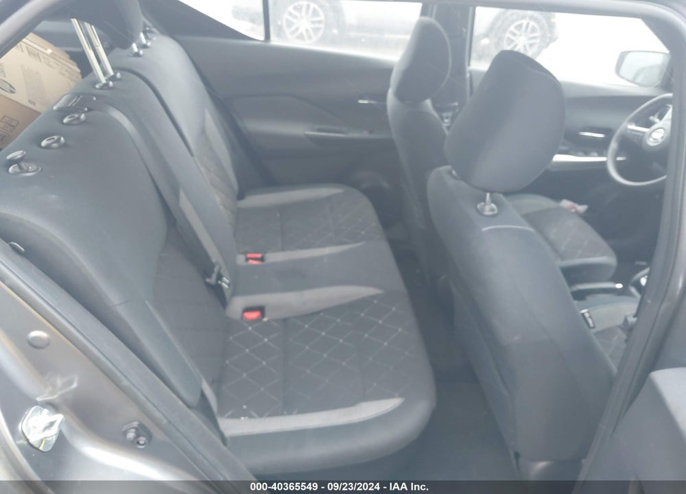 2018 NISSAN KICKS SV VIN: 3N1CP5CU8JL532494