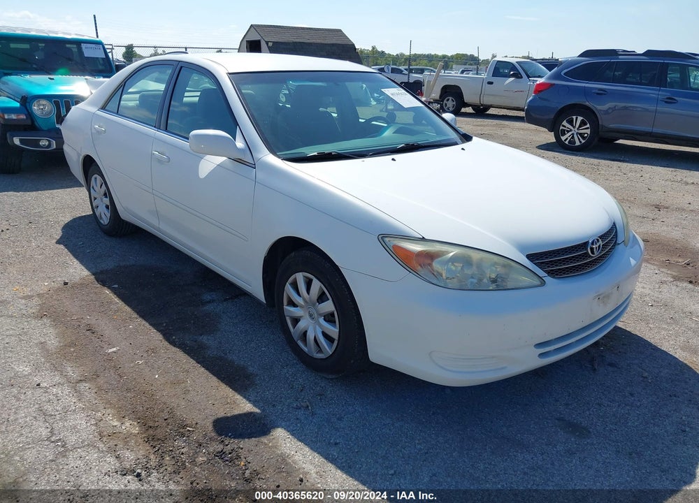 2004 TOYOTA CAMRY LE VIN: 4T1BE32K14U285277