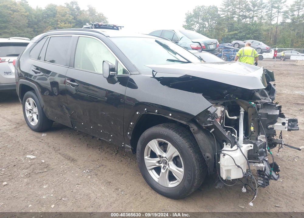 2019 TOYOTA RAV4 XLE VIN: JTMP1RFV3KD035226