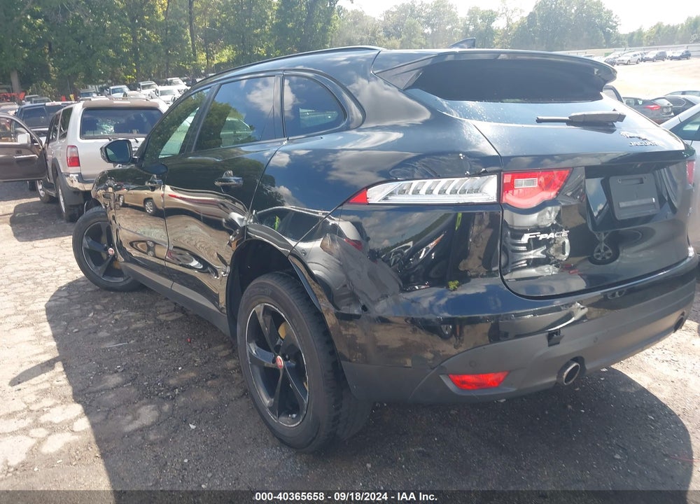2018 JAGUAR F-PACE 30T PREMIUM VIN: SADCJ2GX6JA329701