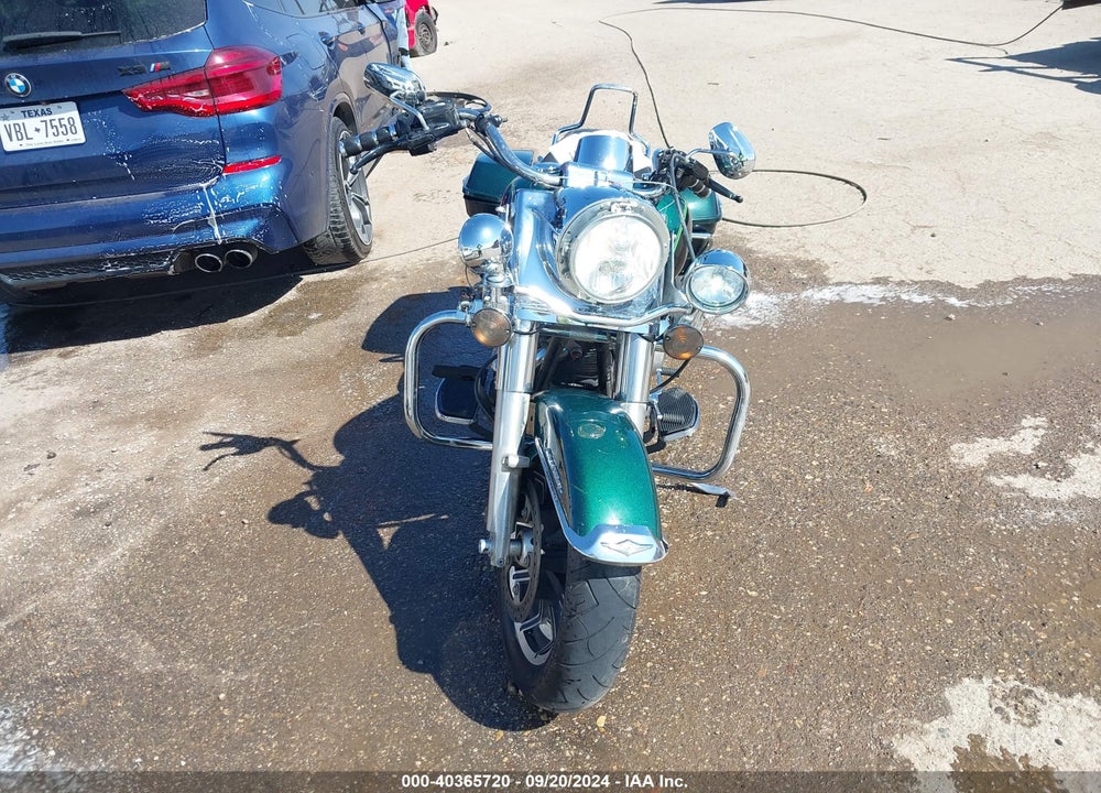 2015 HARLEY-DAVIDSON FLHR ROAD KING VIN: 1HD1FBM14FB604969