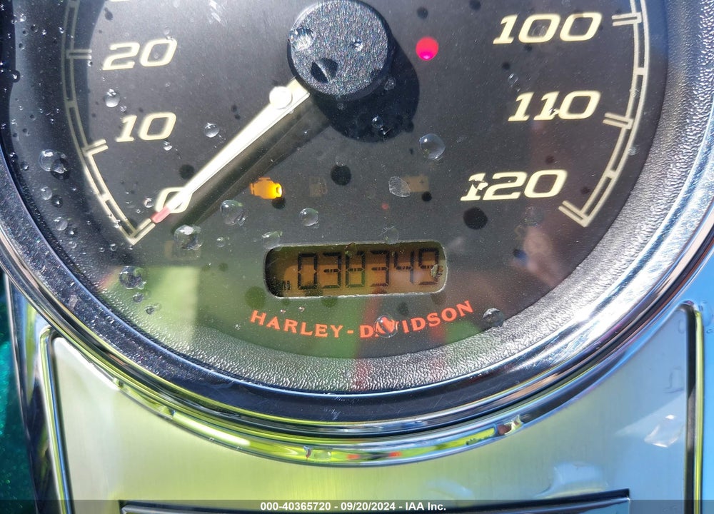 2015 HARLEY-DAVIDSON FLHR ROAD KING VIN: 1HD1FBM14FB604969