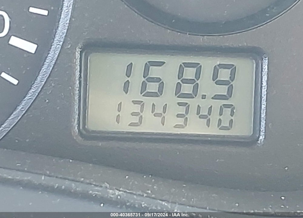 2003 FORD FOCUS SE VIN: 1FAFP34P93W252013