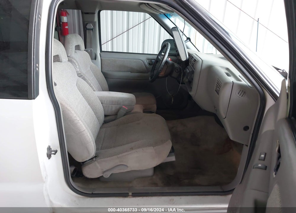 1997 CHEVROLET S-10 LS FLEETSIDE VIN: 1GCCS19XXV8200468