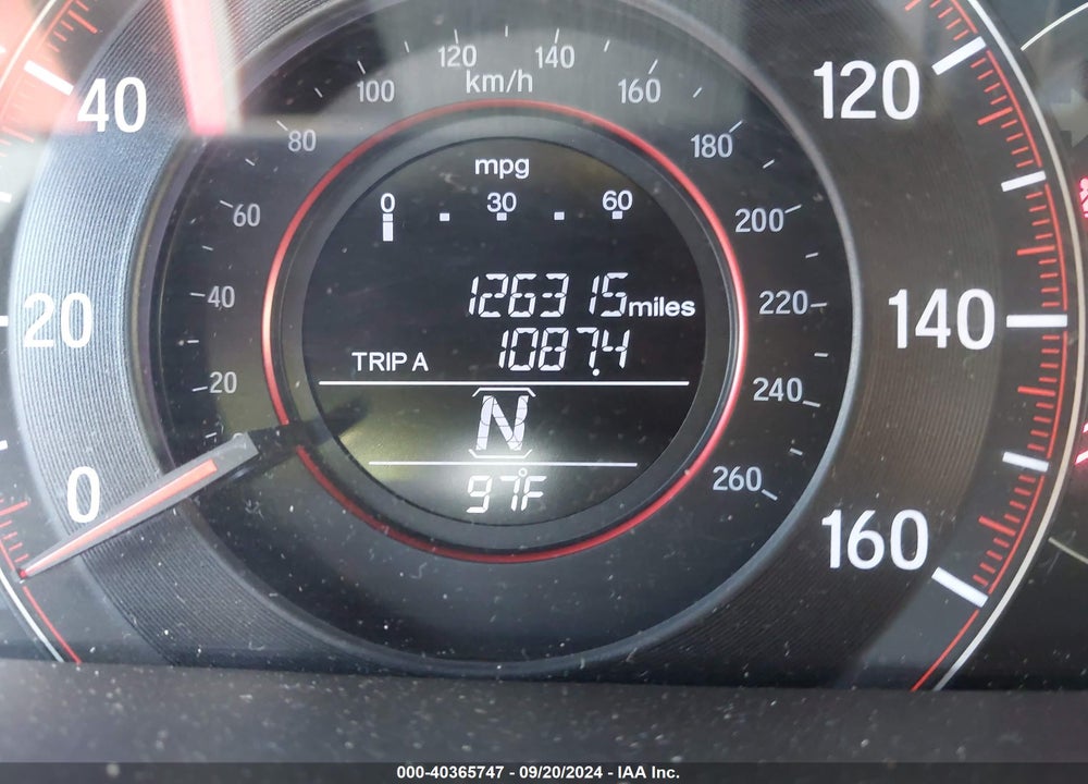 2016 HONDA ACCORD VIN: 1HGCR2F57GA219139