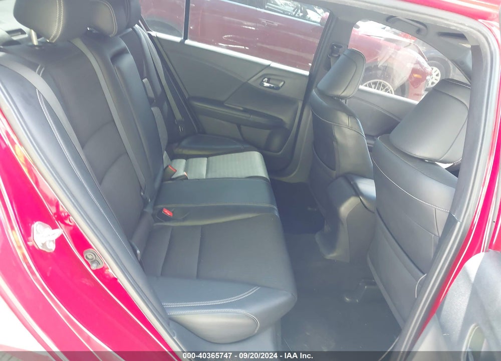 2016 HONDA ACCORD VIN: 1HGCR2F57GA219139