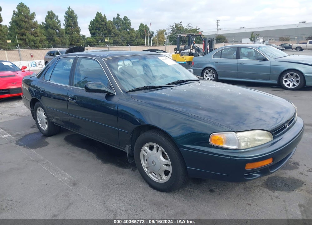1995 TOYOTA CAMRY LE VIN: JT2GK12E5S0083217