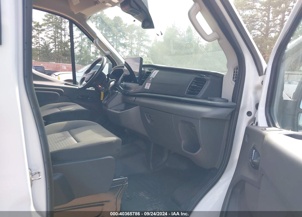 2022 FORD TRANSIT-250 VIN: 1FTBR1C84NKA76483