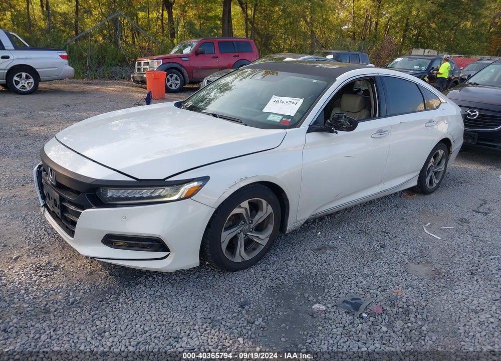 2018 HONDA ACCORD TOURING VIN: 1HGCV1F90JA015900