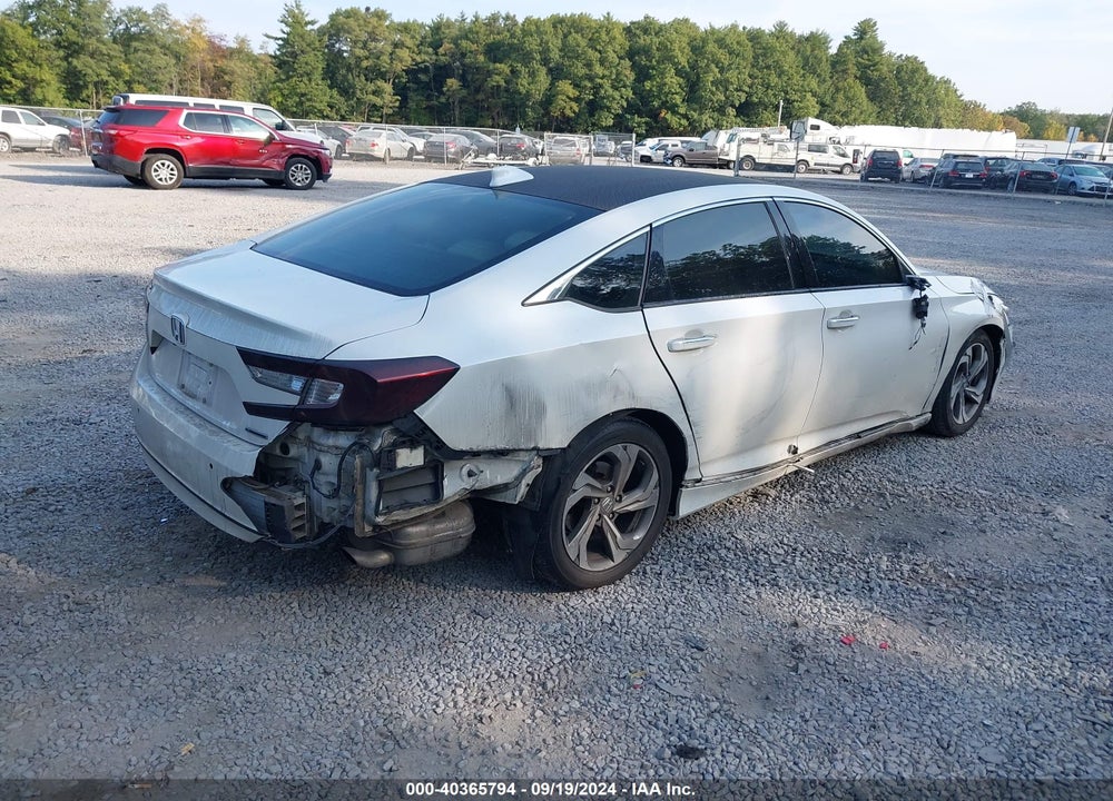 2018 HONDA ACCORD TOURING VIN: 1HGCV1F90JA015900