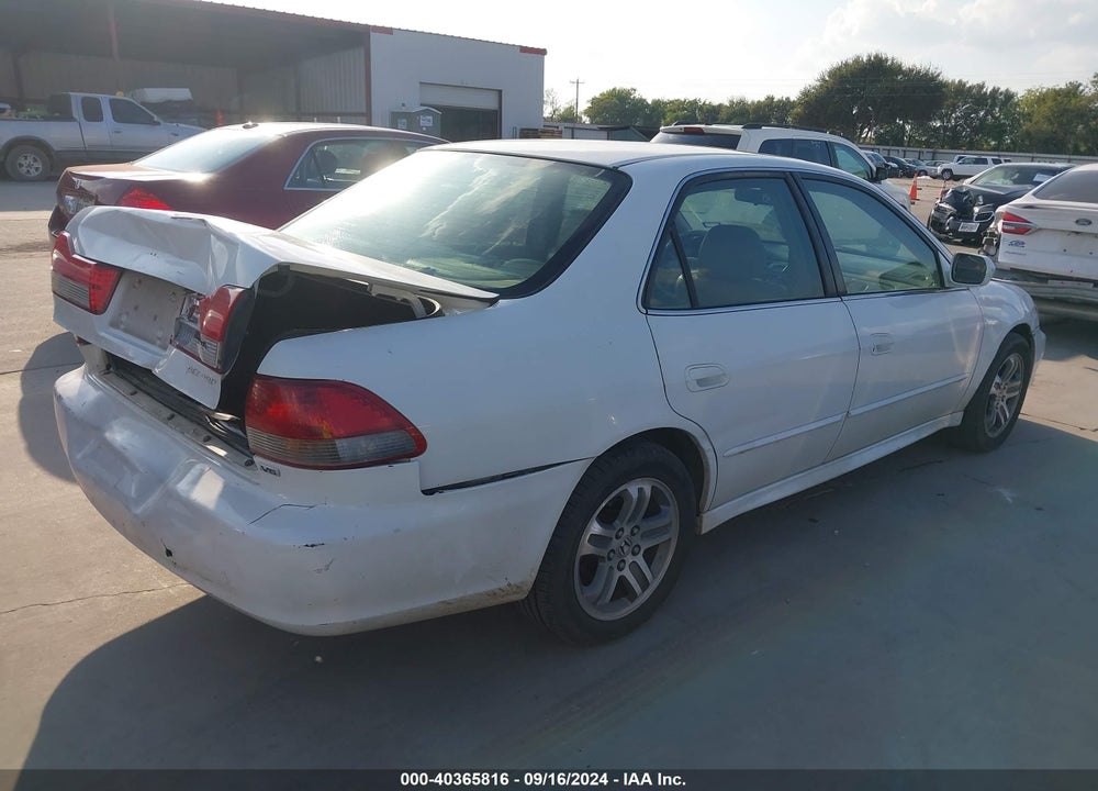 2001 HONDA ACCORD 3.0 EX VIN: 1HGCG16571A054054